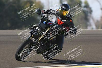 media/Nov-01-2025-TrackDaz (Sat) [[2b4d5192bc]]/B Group/1120am (Turn 2 Inside)/